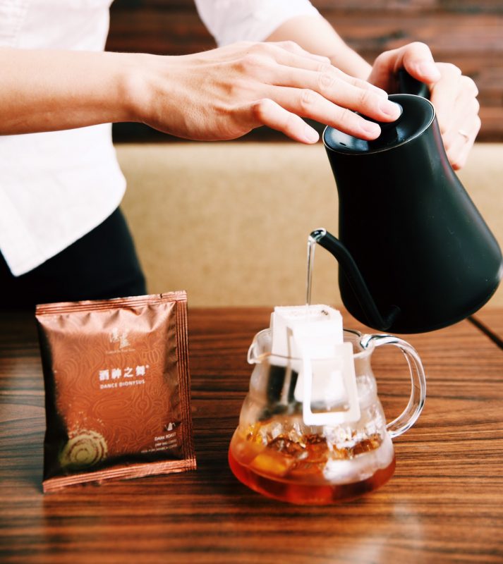 用濾掛式咖啡輕鬆製作咖啡創意飲品